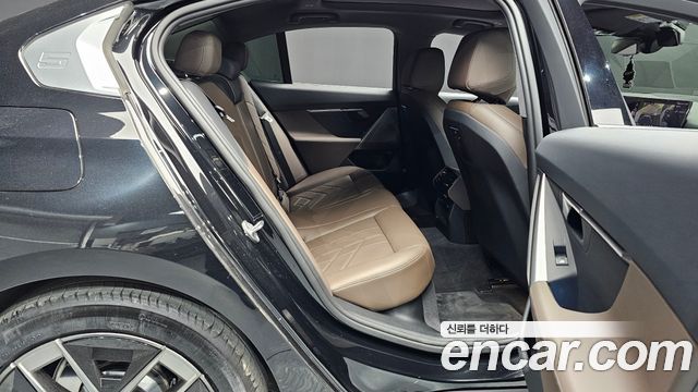 BMW 5-Series 523d