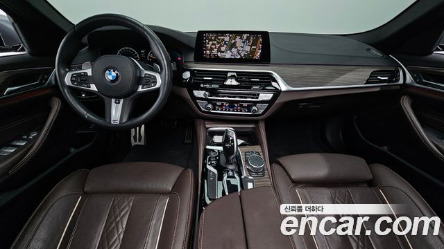 BMW 5-Series 530i M Sport Package Plus