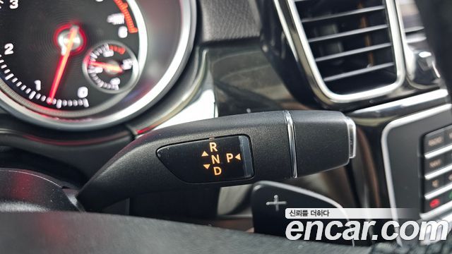 Mercedes-Benz GLE-Class GLE350 d 4MATIC