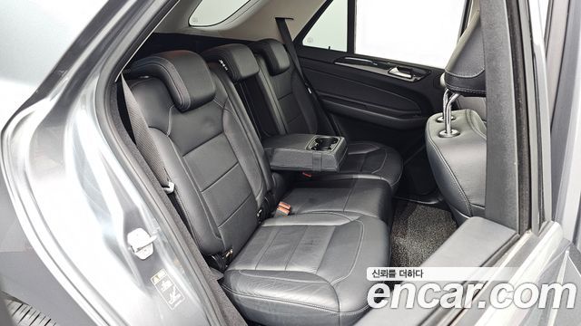 Mercedes-Benz GLE-Class GLE350 d 4MATIC