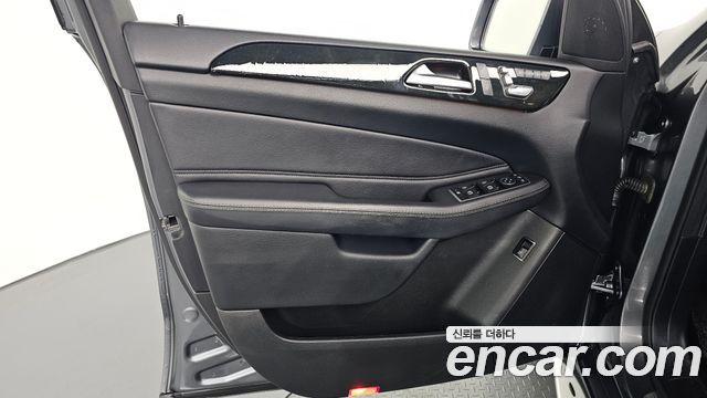 Mercedes-Benz GLE-Class GLE350 d 4MATIC