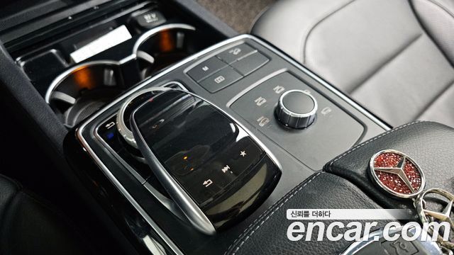 Mercedes-Benz GLE-Class GLE350 d 4MATIC