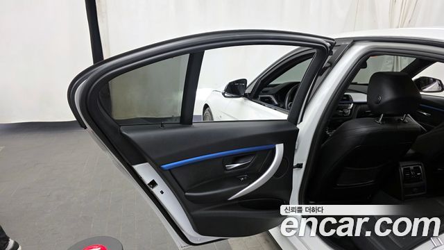 BMW 3-Series 320i M Sport