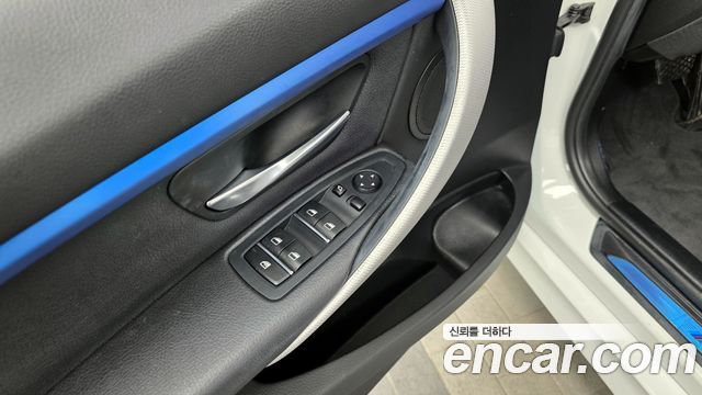 BMW 3-Series 320i M Sport