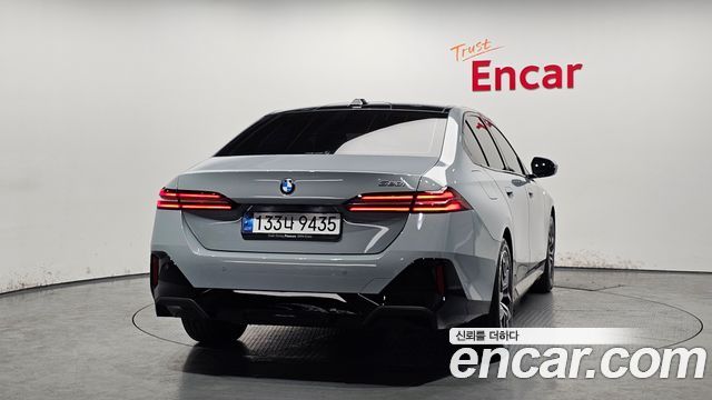 BMW 5-Series 520i M Sport