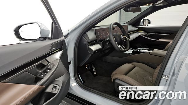 BMW 5-Series 520i M Sport