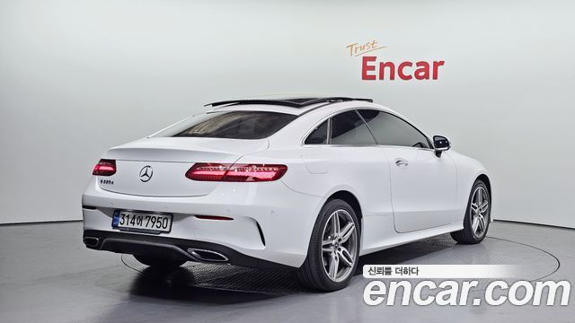 Mercedes-Benz E-Class E220d Coupe