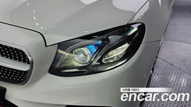 Mercedes-Benz E-Class E220d Coupe
