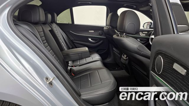 Mercedes-Benz E-Class E250 Avantgarde