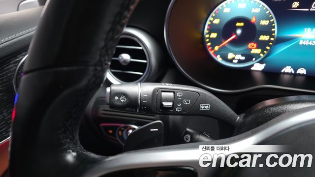 Mercedes-Benz GLC-Class GLC300 4MATIC