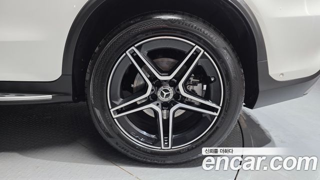 Mercedes-Benz GLC-Class GLC300 4MATIC