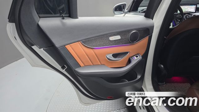 Mercedes-Benz GLC-Class GLC300 4MATIC