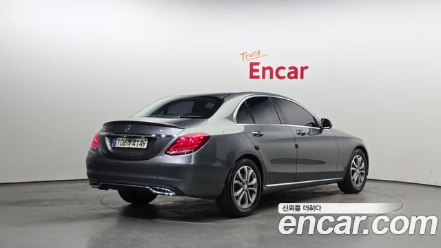 Mercedes-Benz C-Class C200 Avantgarde