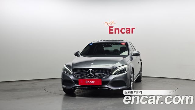 Mercedes-Benz C-Class C200 Avantgarde