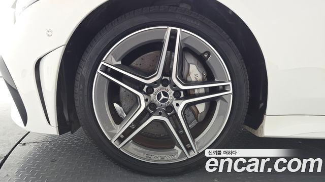 Mercedes-Benz CLS-Class CLS300d 4MATIC
