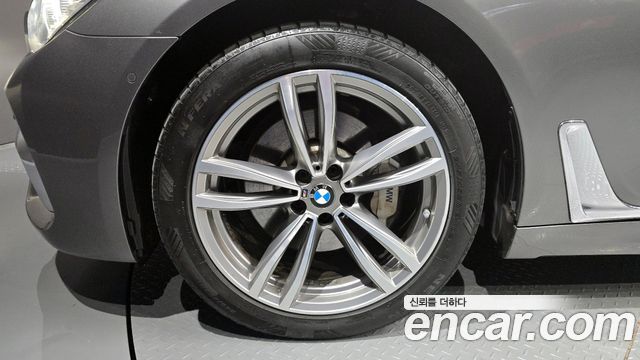 BMW 7-Series 730Ld xDrive M Sport