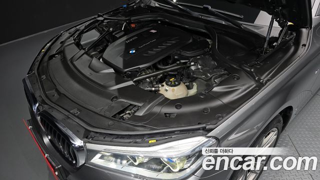 BMW 7-Series 730Ld xDrive M Sport