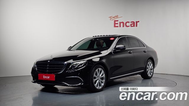 Mercedes-Benz E-Class E220d Exclusive