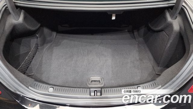 Mercedes-Benz E-Class E220d Exclusive