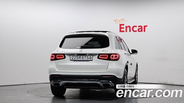 Mercedes-Benz GLC-Class GLC300 4MATIC