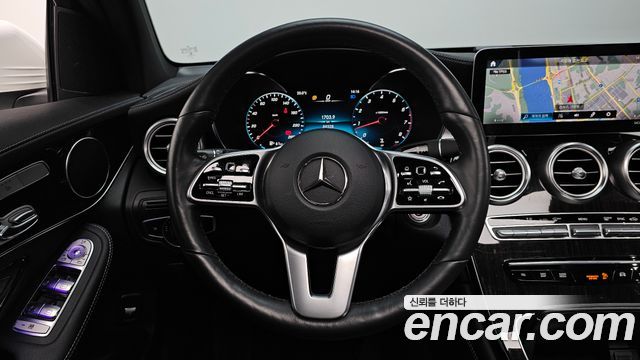 Mercedes-Benz GLC-Class GLC300 4MATIC