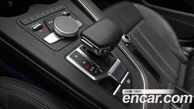 Audi A4 40 TFSI Premium