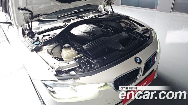 BMW 3-Series 320d