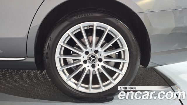 Mercedes-Benz E-Class E250 Exclusive