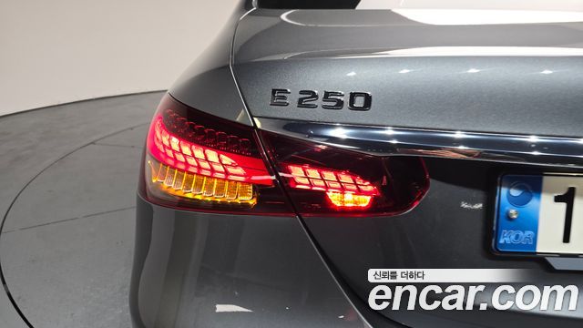 Mercedes-Benz E-Class E250 Exclusive