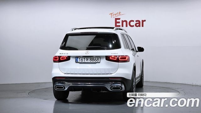 Mercedes-Benz GLB-Class GLB250 4MATIC