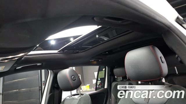 Mercedes-Benz GLB-Class GLB250 4MATIC