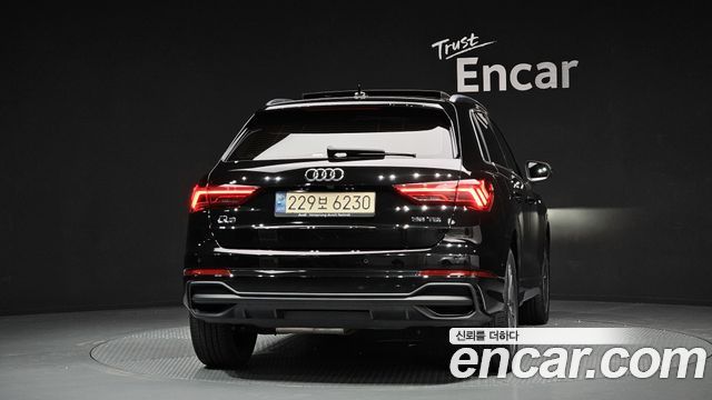Audi Q3 35 TDI Premium