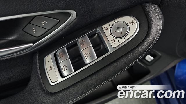 Mercedes-Benz C-Class C200 4MATIC AMG Line