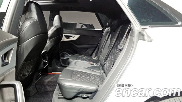 Audi Q8 50 TDI Quattro Premium