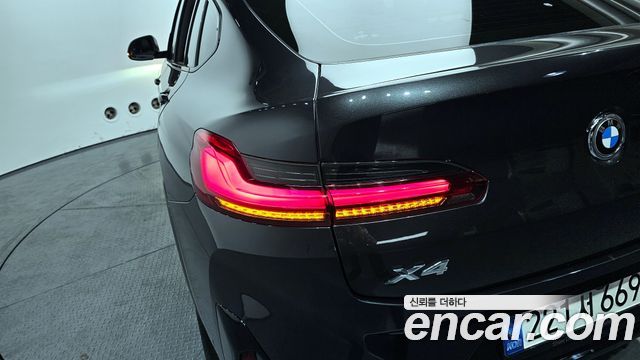 BMW X4 xDrive20i M Sport