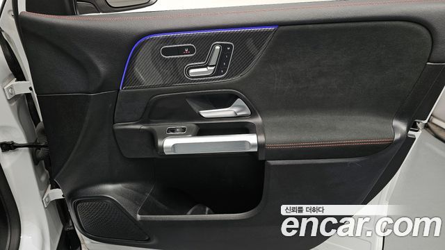 Mercedes-Benz GLB-Class AMG GLB35 4MATIC
