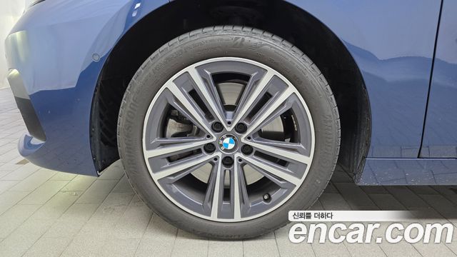 BMW 2-Series 220i Sport
