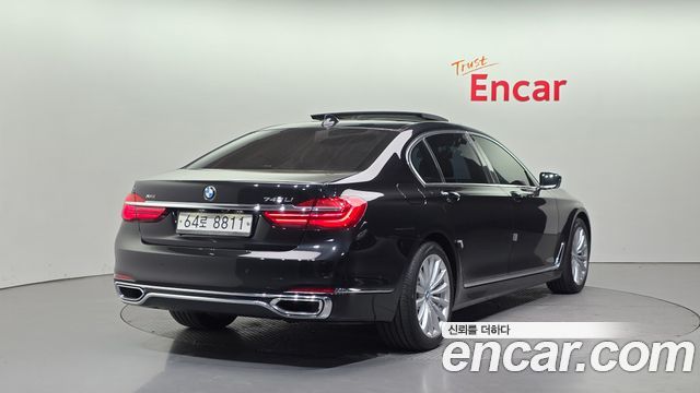BMW 7-Series 740Li xDrive