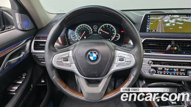BMW 7-Series 740Li xDrive