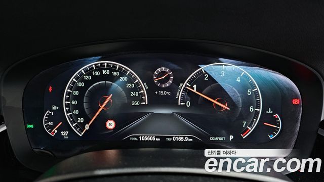 BMW 5-Series 530i xDrive Luxury Plus