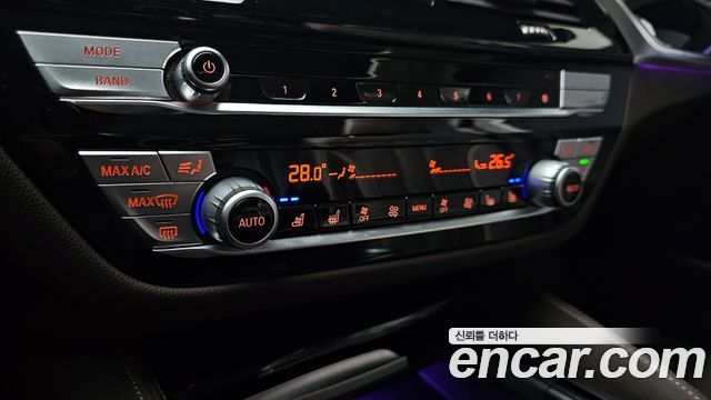 BMW 5-Series 523d Luxury
