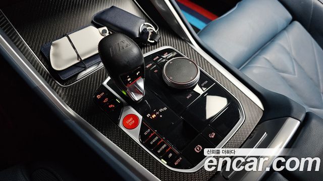 BMW XM 4.4