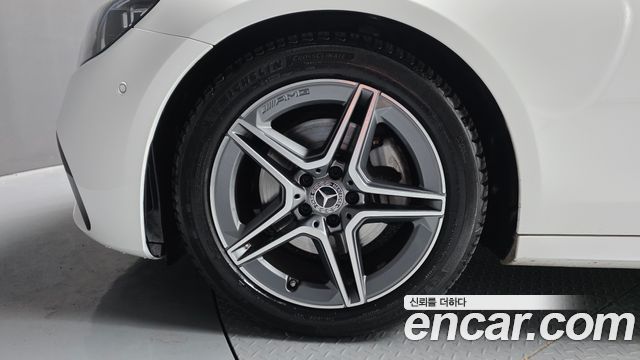 Mercedes-Benz E-Class E250 AMG Line