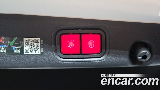 Mercedes-Benz E-Class E250 AMG Line