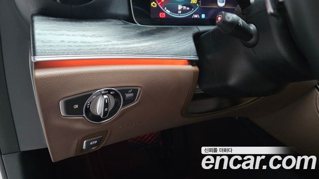 Mercedes-Benz E-Class E250 AMG Line