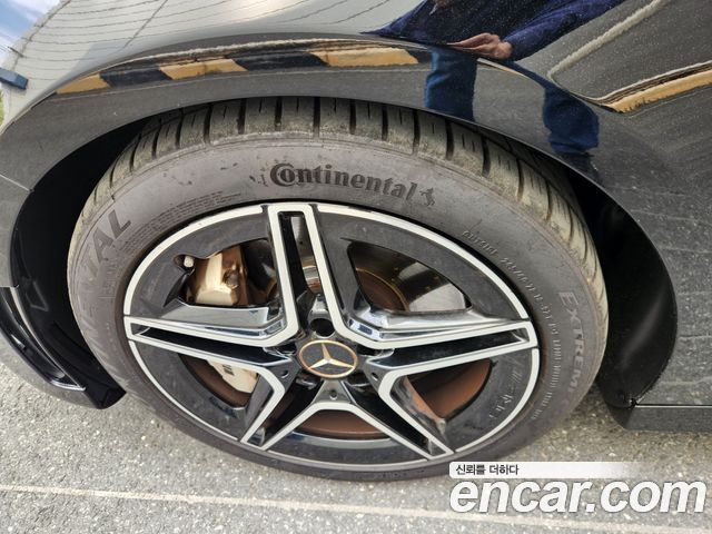 Mercedes-Benz A-Class AMG A35 4MATIC Sedan
