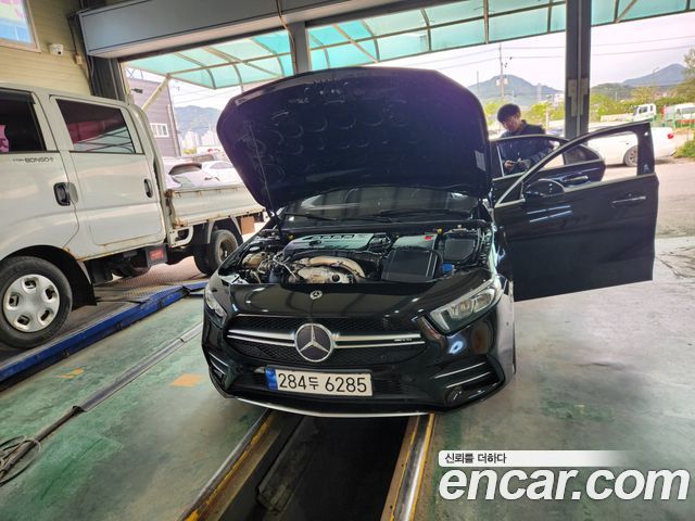 Mercedes-Benz A-Class AMG A35 4MATIC Sedan