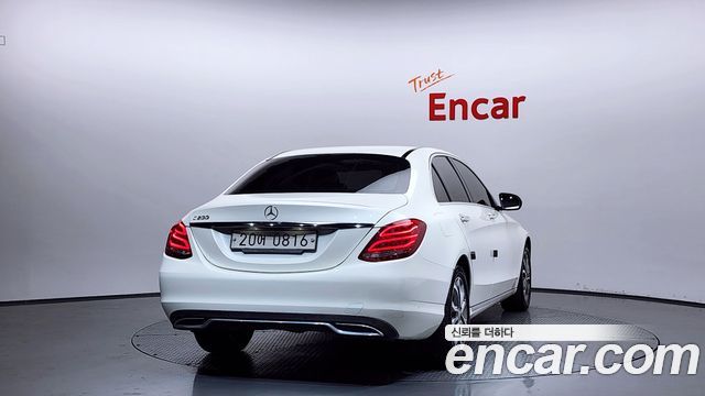 Mercedes-Benz C-Class C200 Avantgarde