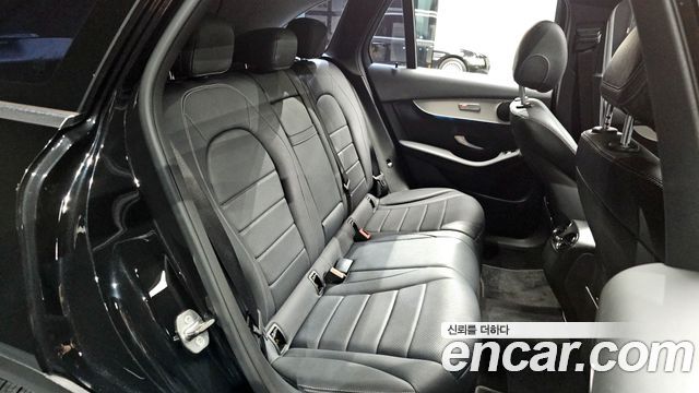 Mercedes-Benz GLC-Class GLC220 d 4MATIC