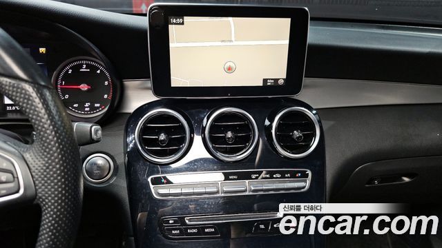 Mercedes-Benz GLC-Class GLC220 d 4MATIC
